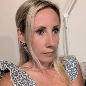 Meet your Posher, Jacqueline